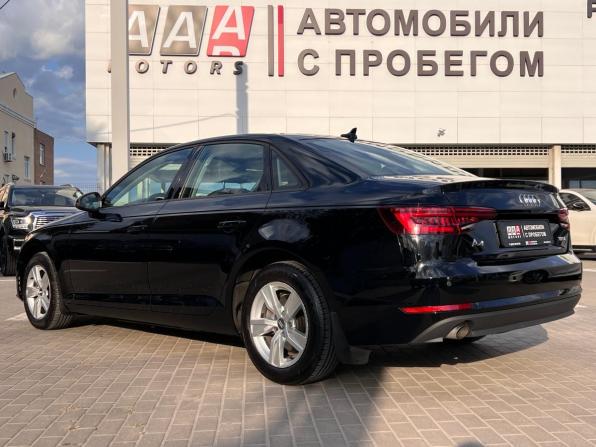 Audi A4 V (B9) с пробегом 2017 года, цена 2 250 000 рублей, 104482 км, седан, Автокод Объявления