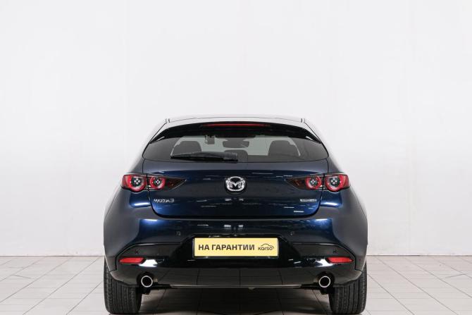 Mazda 3 IV (BP) с пробегом 2021 года, цена 2 069 000 рублей, 13250 км, хэтчбек, Автокод Объявления