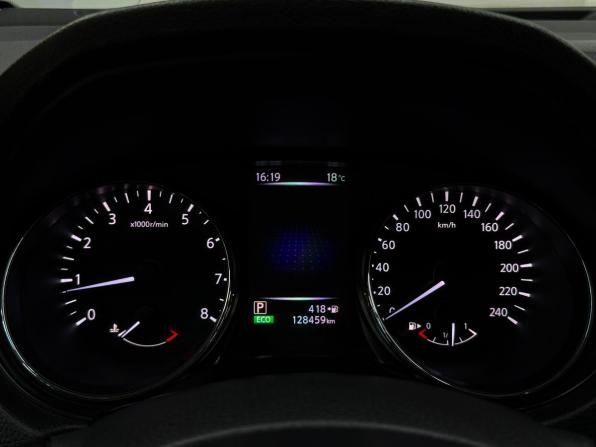 Nissan Qashqai II с пробегом 2018 года, цена 1 430 000 рублей, 128453 км, внедорожник, Автокод Объявления