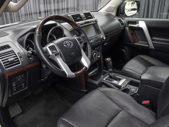 Toyota Land Cruiser Prado 150 Series Рестайлинг 1 с пробегом 2014 года, цена 4 898 000 рублей, 118900 км, внедорожник, Автокод Объявления