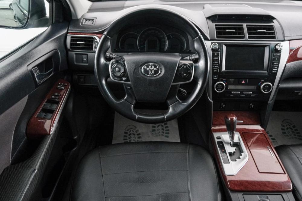 Toyota Camry VII (XV50) Красноярск  - изображение 15