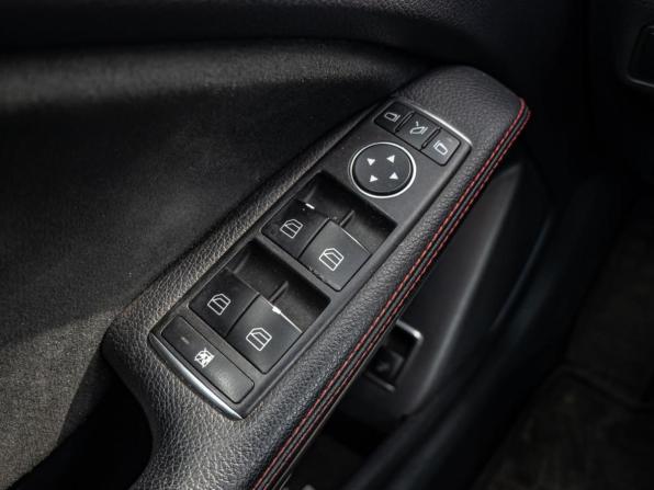 Mercedes-Benz GLA I (X156) с пробегом 2015 года, цена 2 195 000 рублей, 130330 км, внедорожник, Автокод Объявления