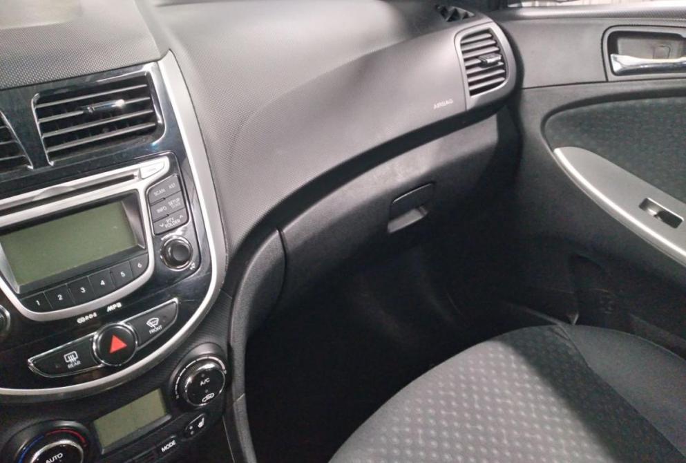 Hyundai Solaris I Иваново  - изображение 12