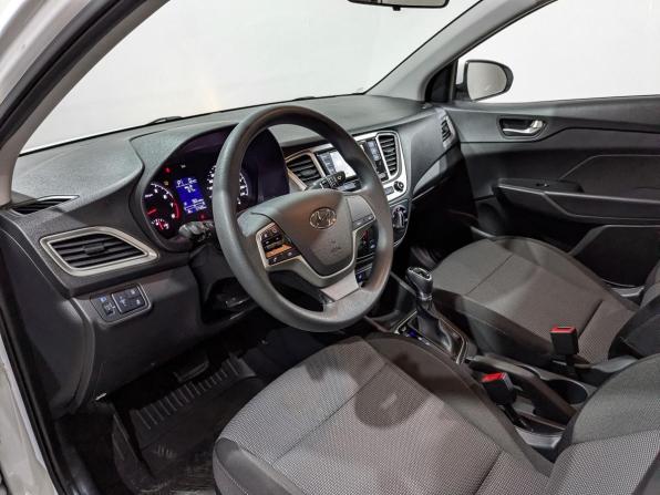 Hyundai Solaris II Рестайлинг с пробегом 2022 года, цена 1 565 000 рублей, 57369 км, седан, Автокод Объявления