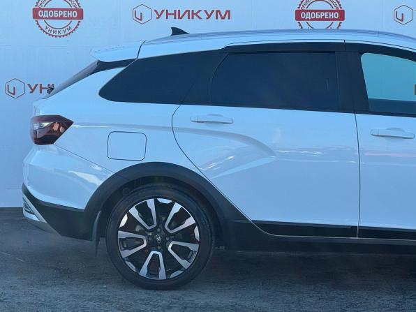 Lada (ВАЗ) Vesta I Рестайлинг (NG) с пробегом 2024 года, цена 1 389 000 рублей, 95629 км, универсал, Автокод Объявления