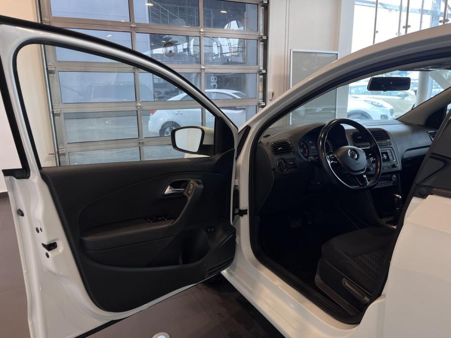 Volkswagen Polo V Рестайлинг Чебоксары  - изображение 19