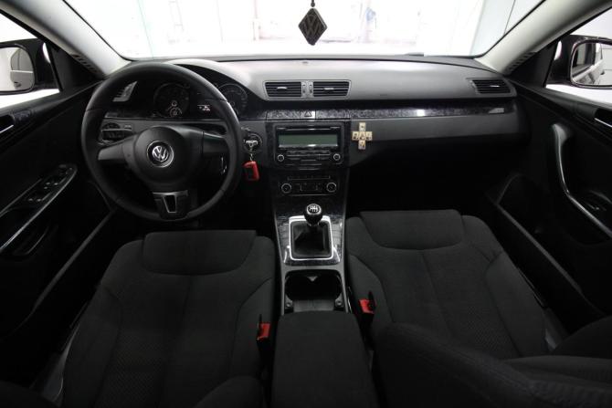 Volkswagen Passat B6 с пробегом 2010 года, цена 800 000 рублей, 144000 км, седан, Автокод Объявления