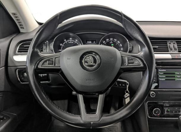 Skoda Superb II Рестайлинг с пробегом 2014 года, цена 1 550 000 рублей, 129753 км, лифтбек, Автокод Объявления