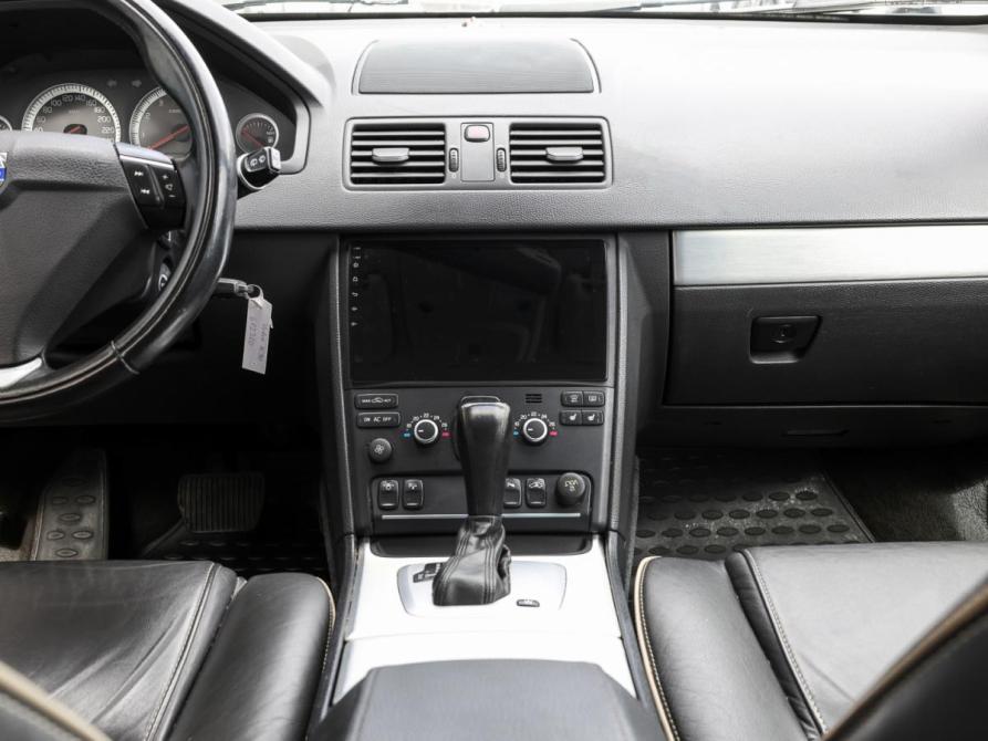 Volvo XC90 I Рестайлинг Москва  - изображение 18