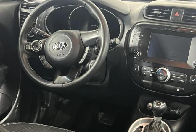 Kia Soul II Рестайлинг с пробегом 2018 года, цена 1 320 000 рублей, 181869 км, хэтчбек, Автокод Объявления