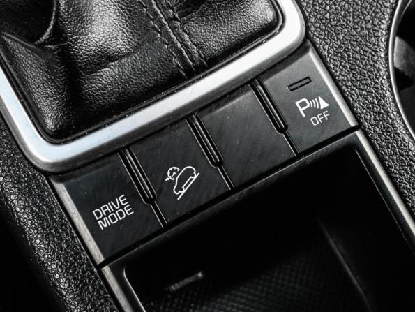 Kia Sportage IV с пробегом 2017 года, цена 1 799 000 рублей, 197813 км, внедорожник, Автокод Объявления