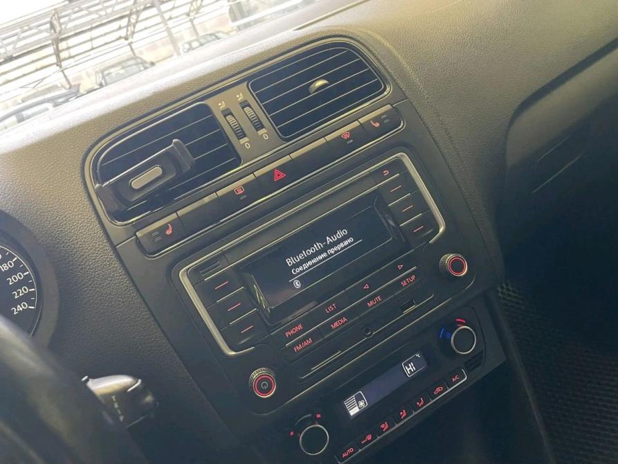 Volkswagen Polo V Рестайлинг Новосибирск  - изображение 12