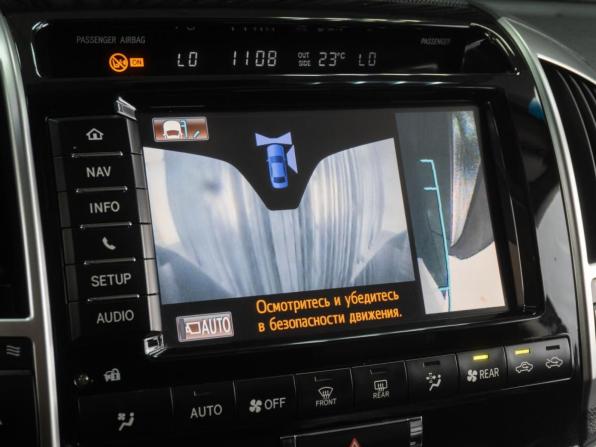 Toyota Land Cruiser 200 Series Рестайлинг 1 с пробегом 2012 года, цена 2 949 000 рублей, 385132 км, внедорожник, Автокод Объявления