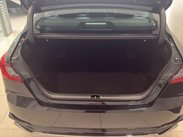 Toyota Camry IX (XV80) China Market с пробегом 2026 года, цена 5 180 000 рублей, 10 км, седан, Автокод Объявления
