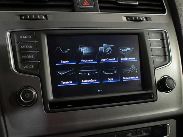 Volkswagen Golf VII с пробегом 2014 года, цена 1 337 000 рублей, 125000 км, хэтчбек, Автокод Объявления
