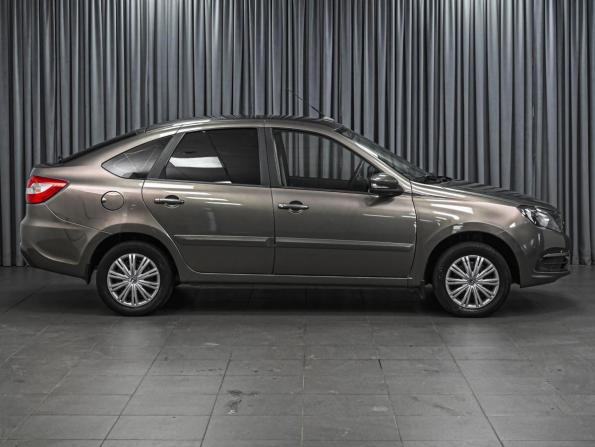 Lada (ВАЗ) Granta I Рестайлинг с пробегом 2020 года, цена 848 000 рублей, 96808 км, лифтбек, Автокод Объявления