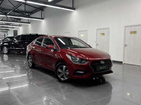 Hyundai Solaris II с пробегом 2019 года, цена 1 345 000 рублей, 90863 км, седан, Автокод Объявления
