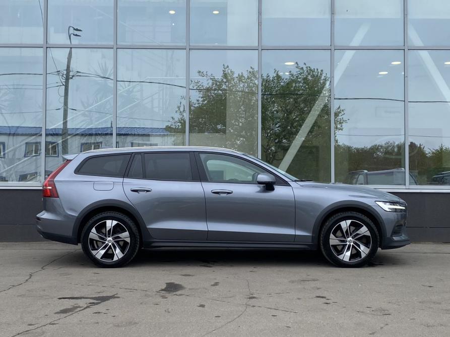 Volvo V60 Cross Country II Москва  - изображение 4