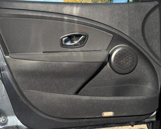 Renault Megane III с пробегом 2011 года, цена 640 000 рублей, 190083 км, хэтчбек, Автокод Объявления