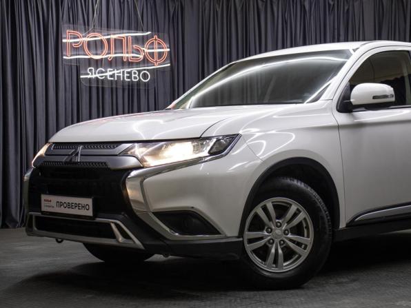 Mitsubishi Outlander III Рестайлинг 3 с пробегом 2019 года, цена 1 598 000 рублей, 252241 км, внедорожник, Автокод Объявления