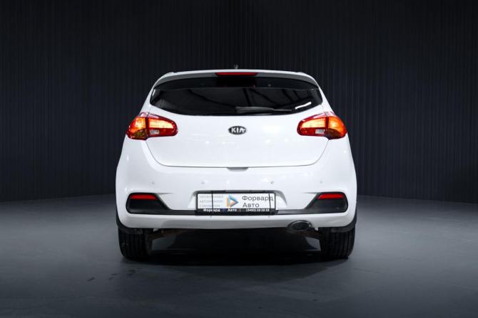 Kia Ceed II с пробегом 2013 года, цена 1 050 000 рублей, 184625 км, хэтчбек, Автокод Объявления