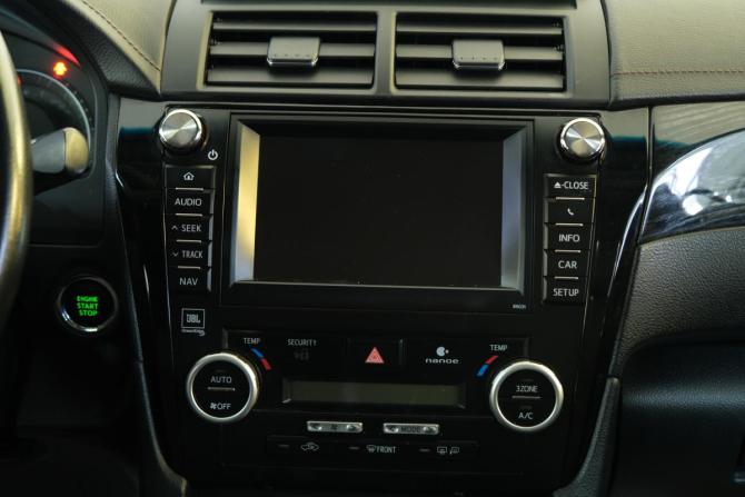 Toyota Camry VII (XV50) с пробегом 2013 года, цена 2 099 000 рублей, 98000 км, седан, Автокод Объявления