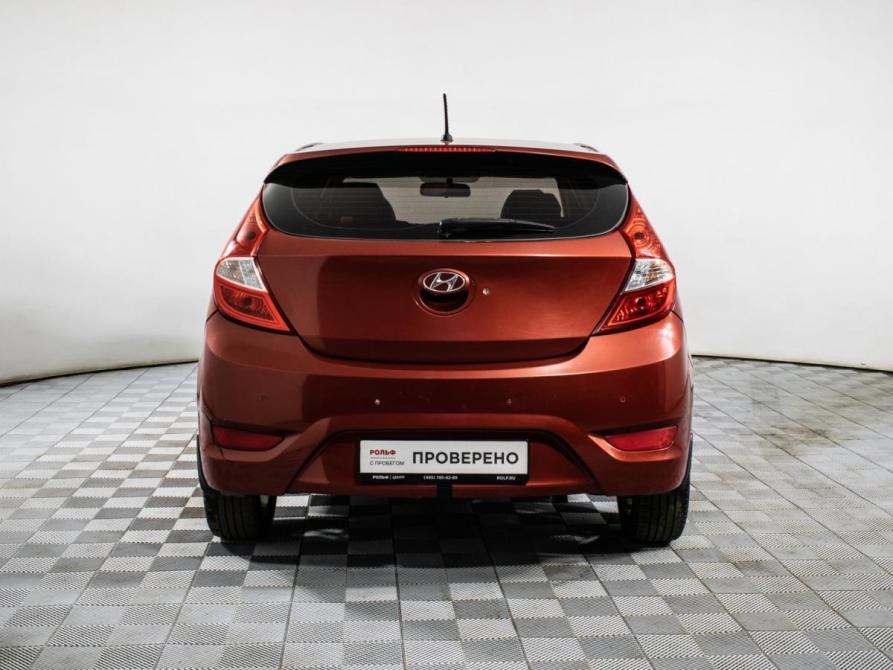 Hyundai Solaris I Москва  - изображение 7