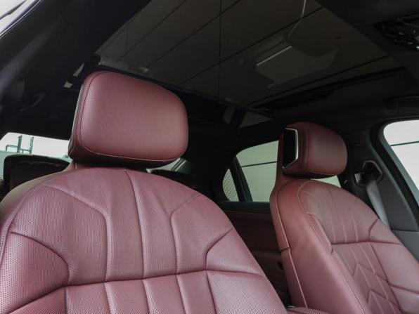 BMW 7 серии VII (G70) с пробегом 2025 года, цена 13 980 000 рублей, 18704 км, седан, Автокод Объявления
