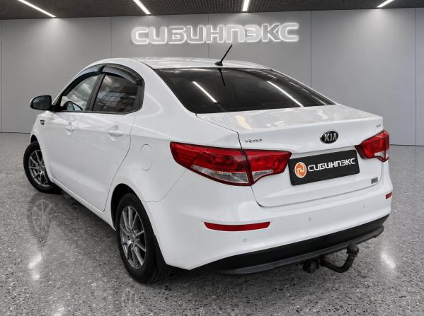 Kia Rio III Рестайлинг с пробегом 2016 года, цена 949 000 рублей, 166956 км, седан, Автокод Объявления