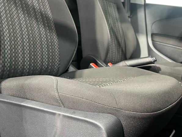 Volkswagen Polo V Рестайлинг с пробегом 2017 года, цена 1 100 000 рублей, 109087 км, седан, Автокод Объявления