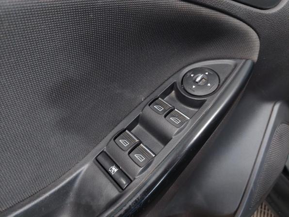 Ford Focus III с пробегом 2012 года, цена 715 000 рублей, 145721 км, седан, Автокод Объявления