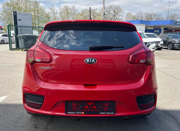 Kia Ceed II Рестайлинг с пробегом 2016 года, цена 1 230 000 рублей, 153000 км, хэтчбек, Автокод Объявления