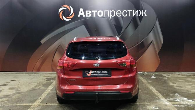 Kia Ceed II с пробегом 2012 года, цена 820 000 рублей, 202445 км, универсал, Автокод Объявления