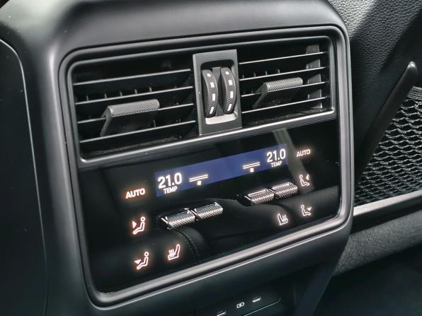 Porsche Cayenne III Рестайлинг с пробегом 2023 года, цена 26 300 000 рублей, 24015 км, внедорожник, Автокод Объявления
