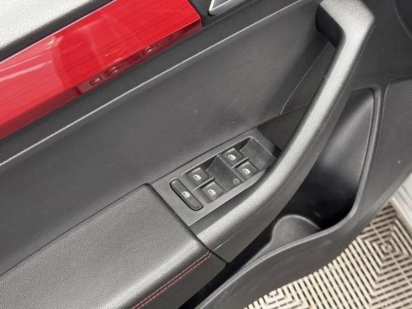 Volkswagen Polo VI с пробегом 2022 года, цена 1 699 000 рублей, 96440 км, лифтбек, Автокод Объявления