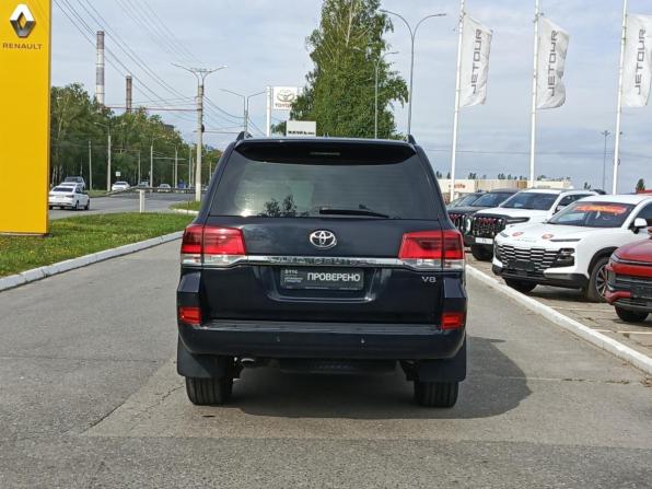 Toyota Land Cruiser 200 Series Рестайлинг 2 с пробегом 2018 года, цена 5 700 000 рублей, 243603 км, внедорожник, Автокод Объявления
