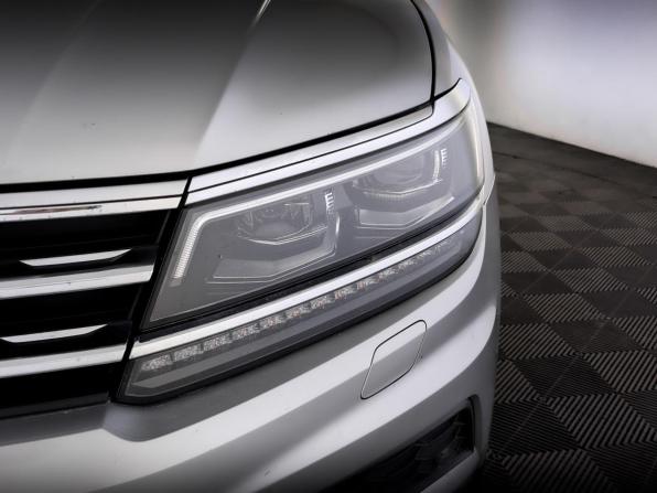 Volkswagen Tiguan II с пробегом 2019 года, цена 2 690 000 рублей, 73109 км, внедорожник, Автокод Объявления