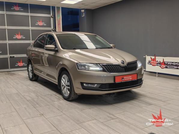 Skoda Rapid I Рестайлинг с пробегом 2017 года, цена 1 168 000 рублей, 96000 км, лифтбек, Автокод Объявления