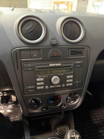 Ford Fusion I Рестайлинг с пробегом 2008 года, цена 299 000 рублей, 203643 км, хэтчбек, Автокод Объявления
