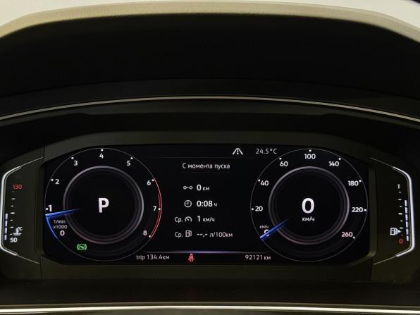 Volkswagen Tiguan II с пробегом 2019 года, цена 2 747 000 рублей, 92120 км, внедорожник, Автокод Объявления