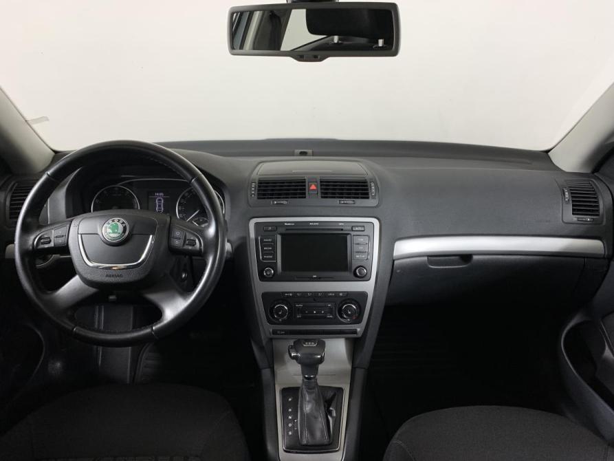 Skoda Octavia II (A5) Рестайлинг Москва  - изображение 12