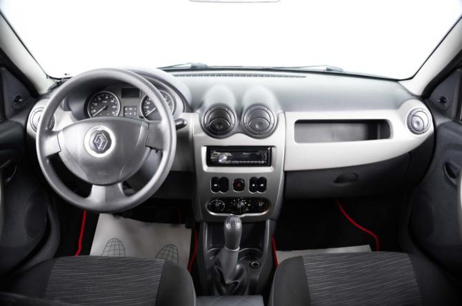 Renault Sandero I с пробегом 2013 года, цена 619 000 рублей, 181649 км, хэтчбек, Автокод Объявления