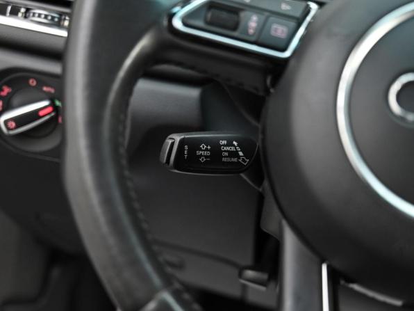 Audi Q3 I (8U) Рестайлинг с пробегом 2015 года, цена 1 949 000 рублей, 118000 км, внедорожник, Автокод Объявления
