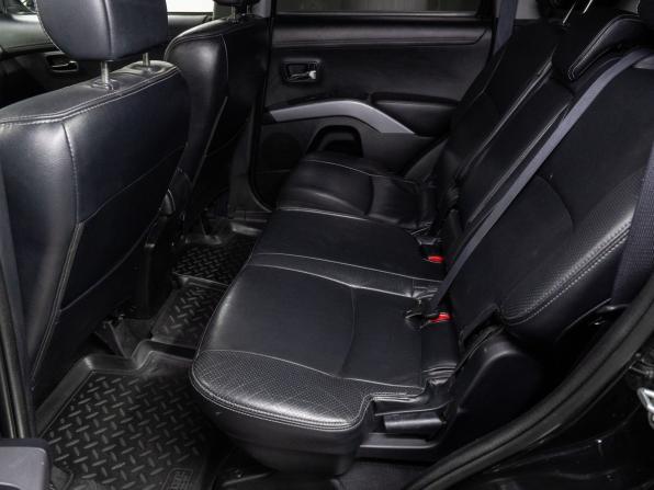 Mitsubishi Outlander II Рестайлинг с пробегом 2011 года, цена 1 599 000 рублей, 225474 км, внедорожник, Автокод Объявления