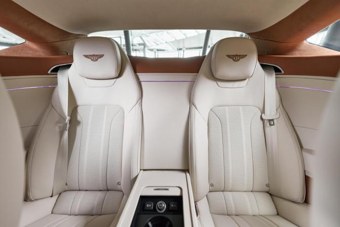 Новый Bentley Continental GT IV 2025 года, цена 52 900 000 рублей, купе, Автокод Объявления
