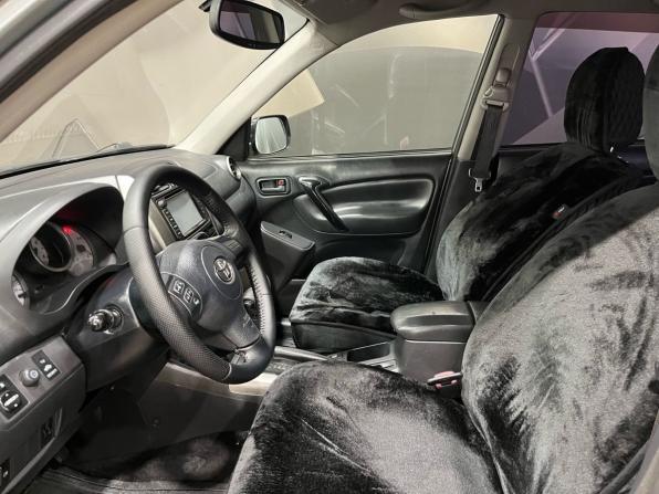 Toyota RAV4 II (XA20) Рестайлинг с пробегом 2005 года, цена 850 000 рублей, 180158 км, внедорожник, Автокод Объявления