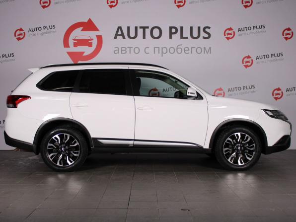 Mitsubishi Outlander III Рестайлинг 3 с пробегом 2021 года, цена 2 130 000 рублей, 174000 км, внедорожник, Автокод Объявления