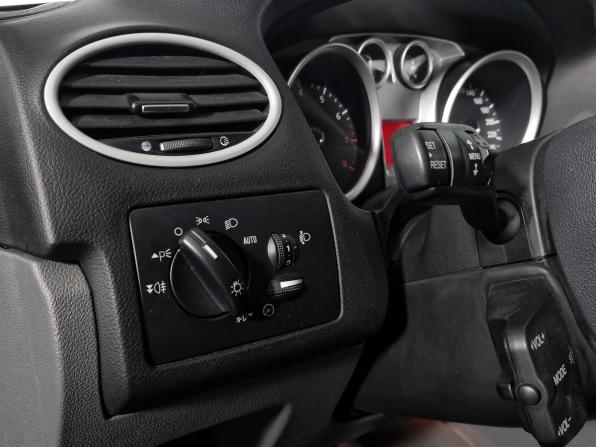 Ford Focus II Рестайлинг с пробегом 2008 года, цена 559 000 рублей, 143531 км, хэтчбек, Автокод Объявления
