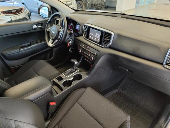 Kia Sportage IV Рестайлинг с пробегом 2018 года, цена 2 170 000 рублей, 119839 км, внедорожник, Автокод Объявления