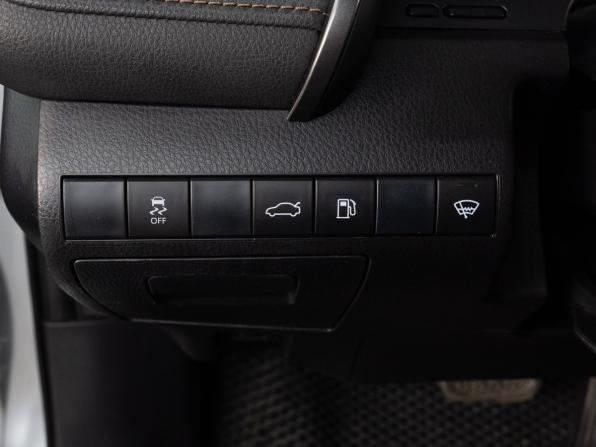 Toyota Camry VIII (XV70) с пробегом 2018 года, цена 2 499 000 рублей, 103267 км, седан, Автокод Объявления